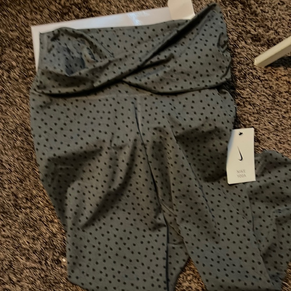 gray and black leggings